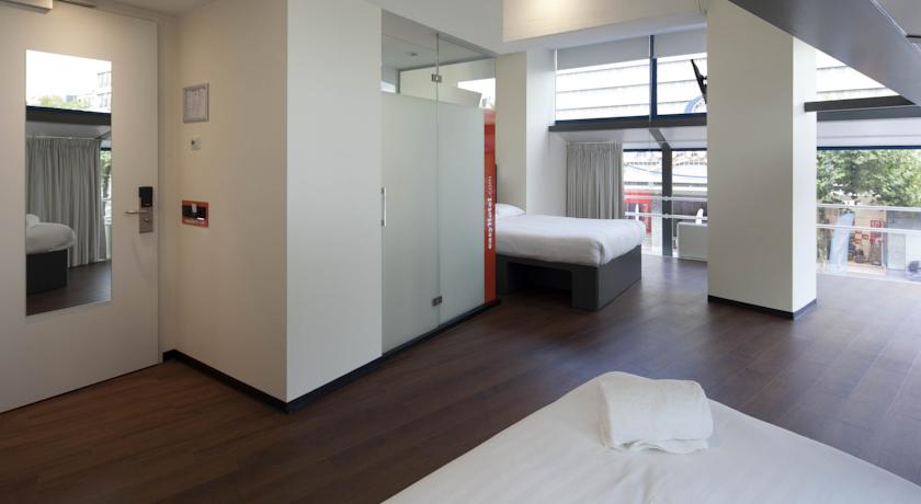 easyHotel Rotterdam City Centre