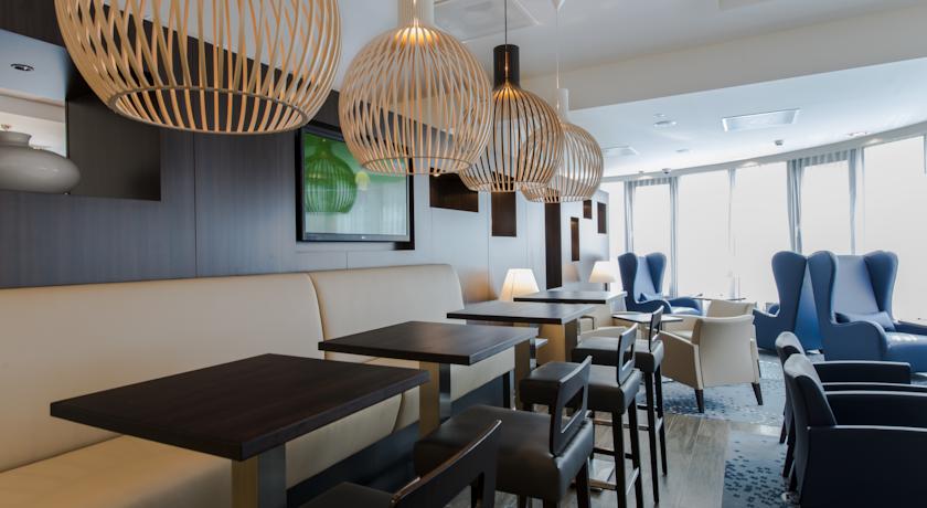 Hampton by Hilton Amsterdam Airport Schiphol Hampton by Hilton Amsterdam Airport Schiphol