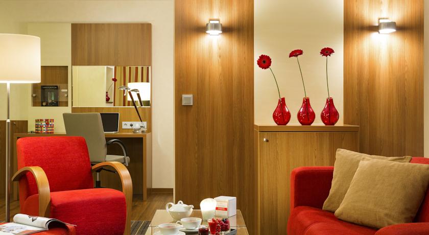 Holiday Inn Amsterdam Holiday Inn Amsterdam