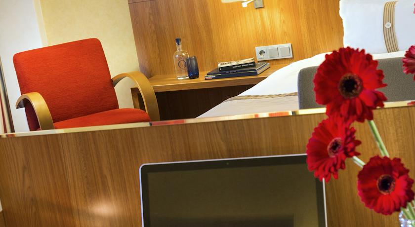 Holiday Inn Amsterdam Holiday Inn Amsterdam