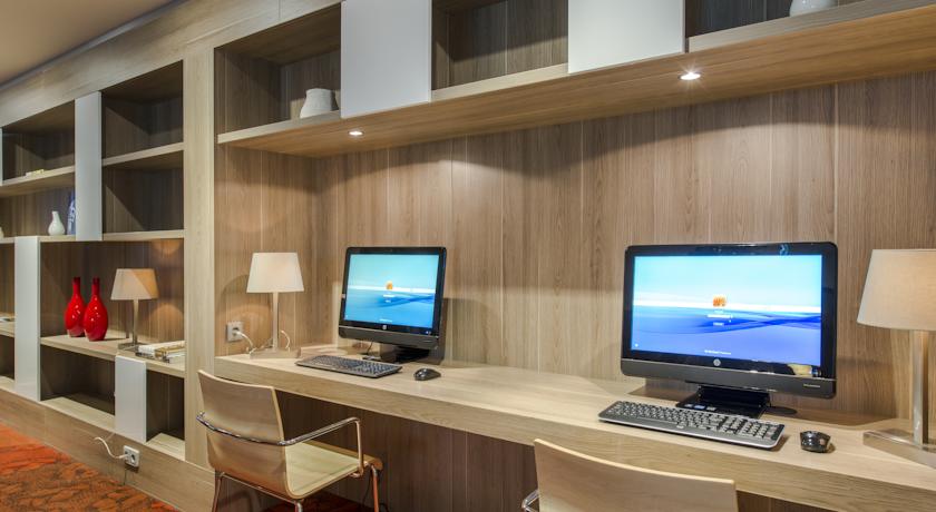 Holiday Inn Express The Hague - Parliament Holiday Inn Express The Hague - Parliament