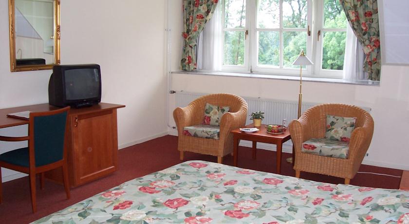 Landhuishotel De Bloemenbeek Landhuishotel De Bloemenbeek