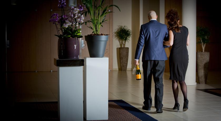 Radisson BLU Hotel Amsterdam Airport Radisson BLU Hotel Amsterdam Airport