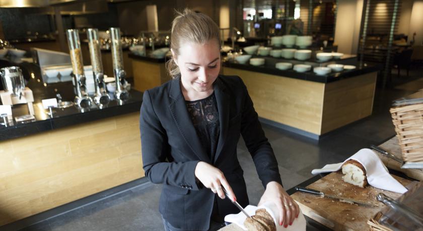 Van der Valk Hotel Assen Van der Valk Hotel Assen