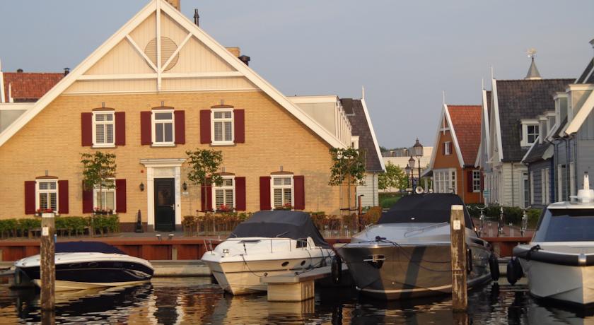 Fletcher Hotel - Restaurant Nautisch Kwartier Fletcher Hotel - Restaurant Nautisch Kwartier