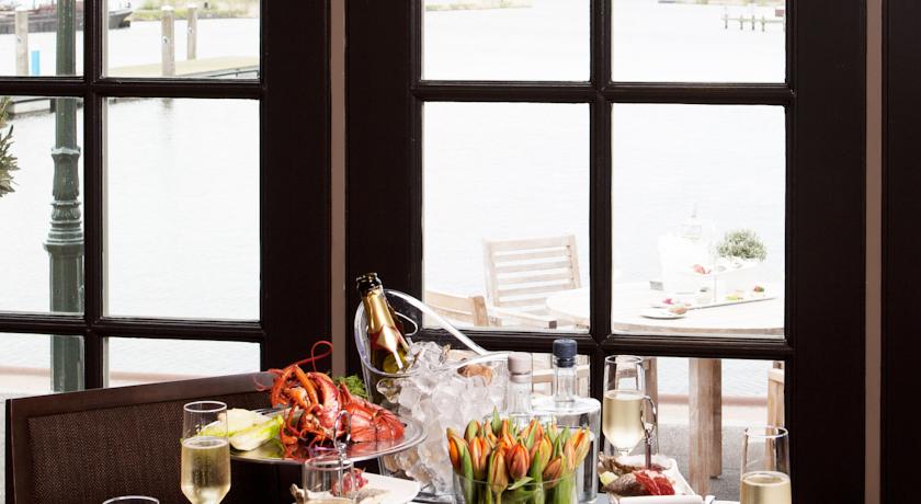Fletcher Hotel - Restaurant Nautisch Kwartier Fletcher Hotel - Restaurant Nautisch Kwartier