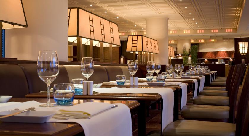 Radisson BLU Hotel Amsterdam Airport Radisson BLU Hotel Amsterdam Airport